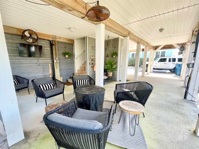 1469 W Lagoon Avenue, Gulf Shores, AL 36542