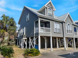 1469 W Lagoon Avenue, Gulf Shores, AL 36542