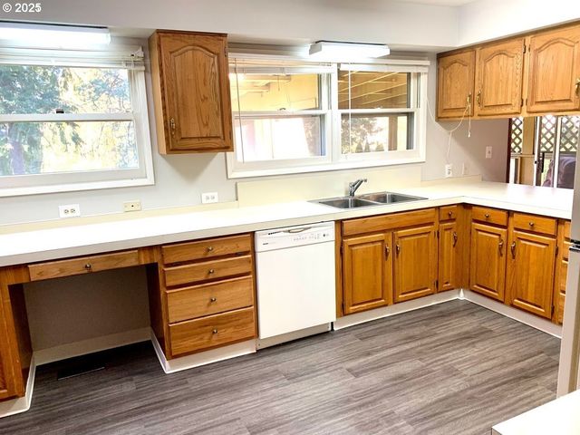 5325 Nw 137TH Ave, Portland, OR 97229
