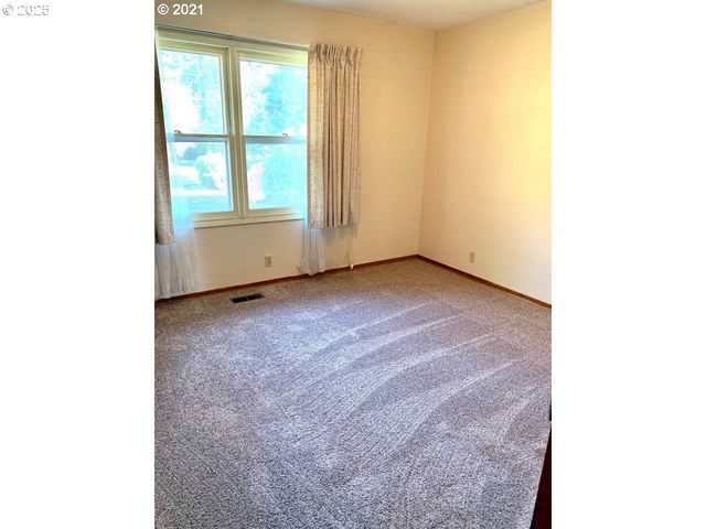 5325 Nw 137TH Ave, Portland, OR 97229