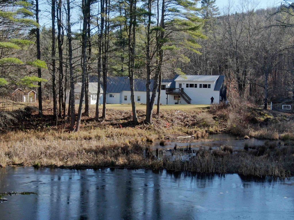 35 Stevens Road, Cavendish, VT 05142