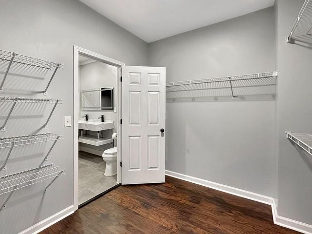 213 Bent Oak Lane, Woodstock, GA 30189