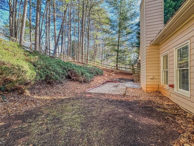 213 Bent Oak Lane, Woodstock, GA 30189