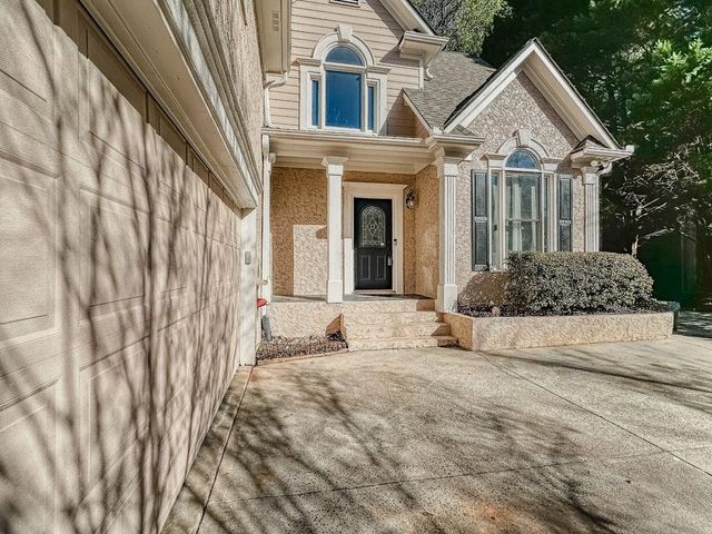 213 Bent Oak Lane, Woodstock, GA 30189