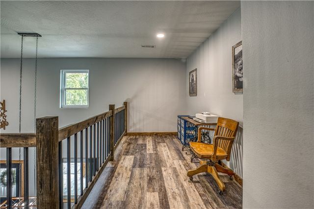1640 NC 4210, Western Grove, AR 72685