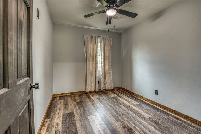 1640 NC 4210, Western Grove, AR 72685