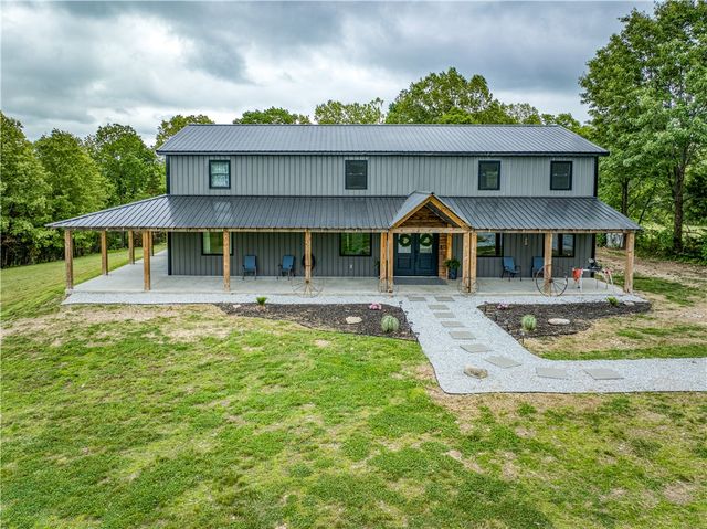 1640 NC 4210, Western Grove, AR 72685