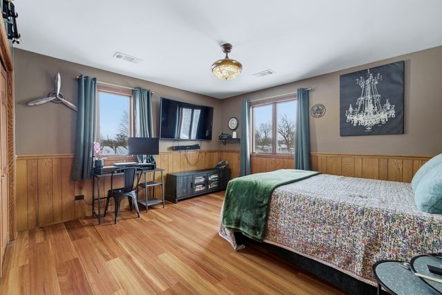 16710 90th Avenue, Orland Hills, IL 60487