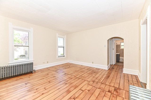 3270 S 92nd STREET, Milwaukee, WI 53227