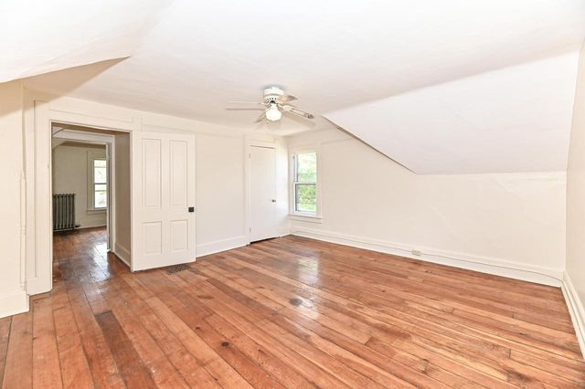 3270 S 92nd STREET, Milwaukee, WI 53227
