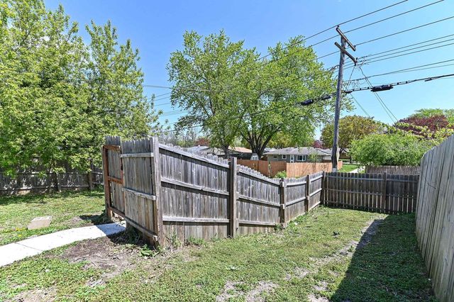 3270 S 92nd STREET, Milwaukee, WI 53227