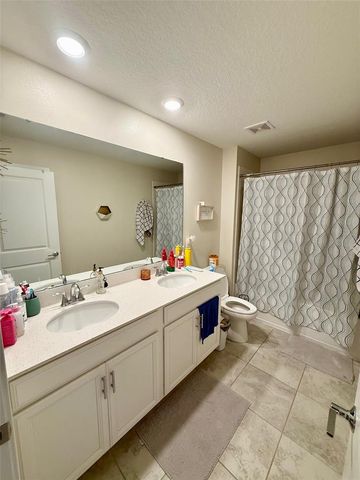 1742 CHATSWORTH CIRCLE, St Cloud, FL 34771