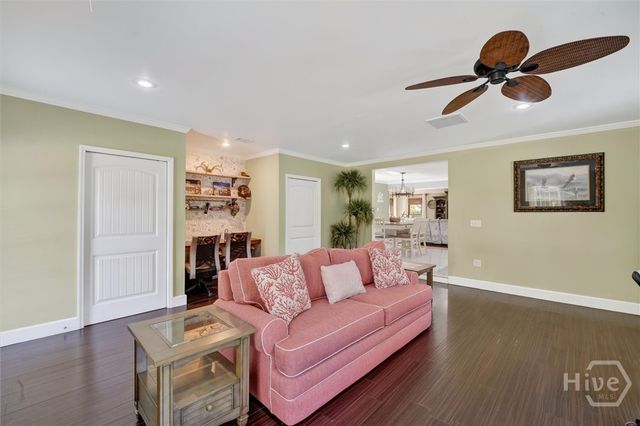 63 Mill Run Road, Richmond Hill, GA 31324