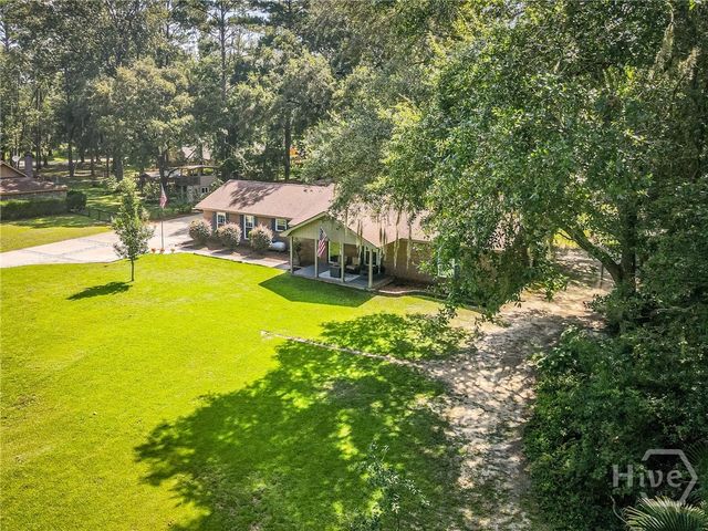 63 Mill Run Road, Richmond Hill, GA 31324