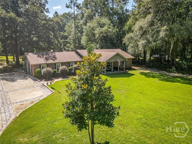 63 Mill Run Road, Richmond Hill, GA 31324