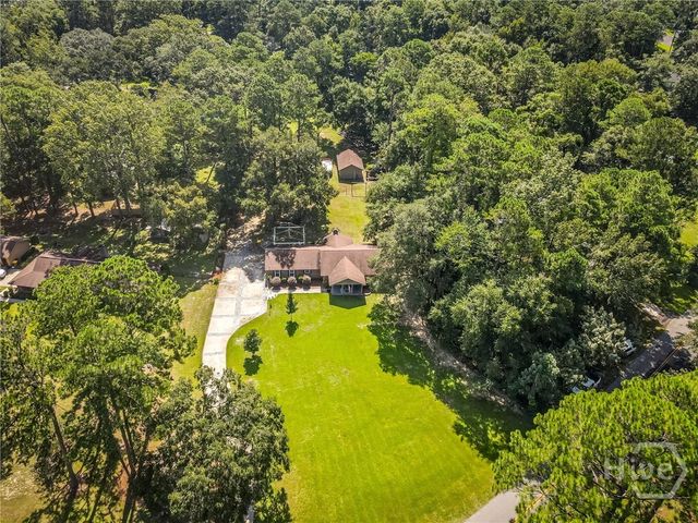 63 Mill Run Road, Richmond Hill, GA 31324