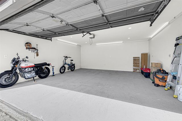 2407 Rambling Brook Drive, Spring, TX 77373