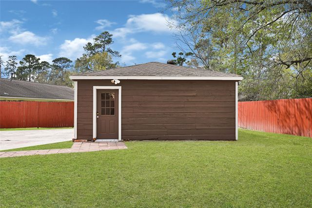 2407 Rambling Brook Drive, Spring, TX 77373