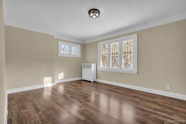 16565 Roselawn Street, Detroit, MI 48221