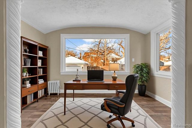 16565 Roselawn Street, Detroit, MI 48221