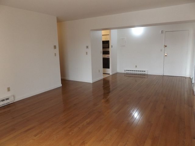 125 Pleasant 608, Brookline, MA 02446