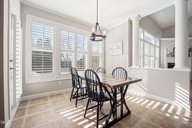 5516 Colonial Oaks Drive, Apex, NC 27539