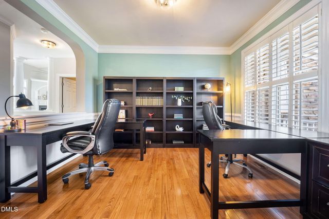 5516 Colonial Oaks Drive, Apex, NC 27539