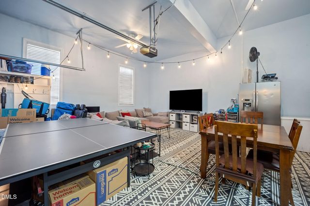 5516 Colonial Oaks Drive, Apex, NC 27539