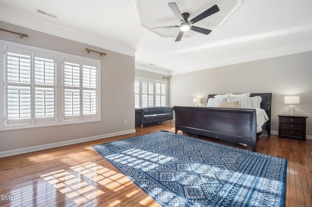 5516 Colonial Oaks Drive, Apex, NC 27539