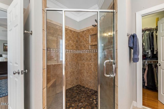 5516 Colonial Oaks Drive, Apex, NC 27539