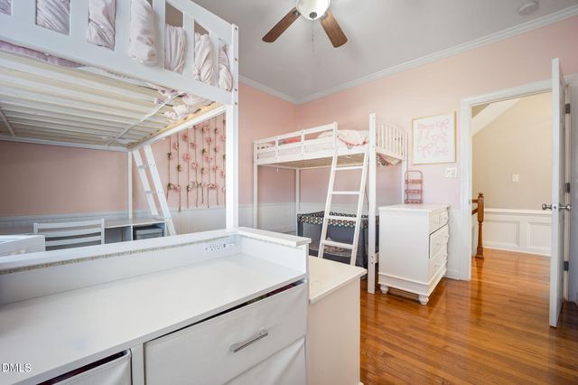 5516 Colonial Oaks Drive, Apex, NC 27539