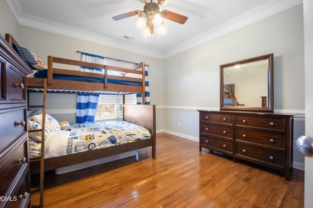 5516 Colonial Oaks Drive, Apex, NC 27539