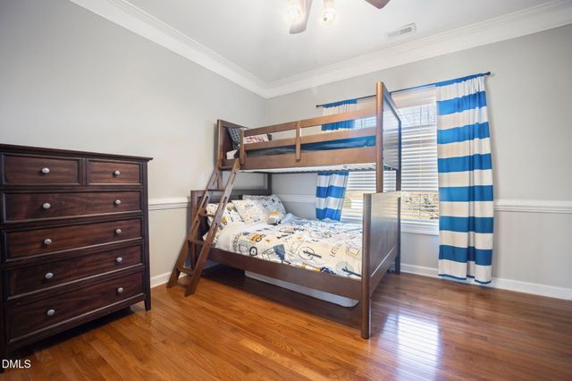 5516 Colonial Oaks Drive, Apex, NC 27539