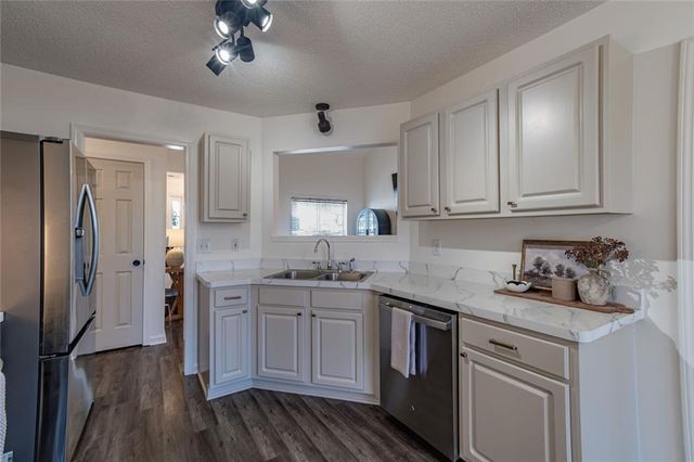 6415 Phillips Creek Drive, Cumming, GA 30041