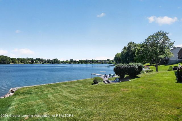 1005 W Geneva Drive, Dewitt, MI 48820