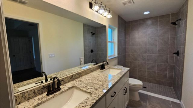 6 BAY PASS TERRACE, Ocklawaha, FL 32179