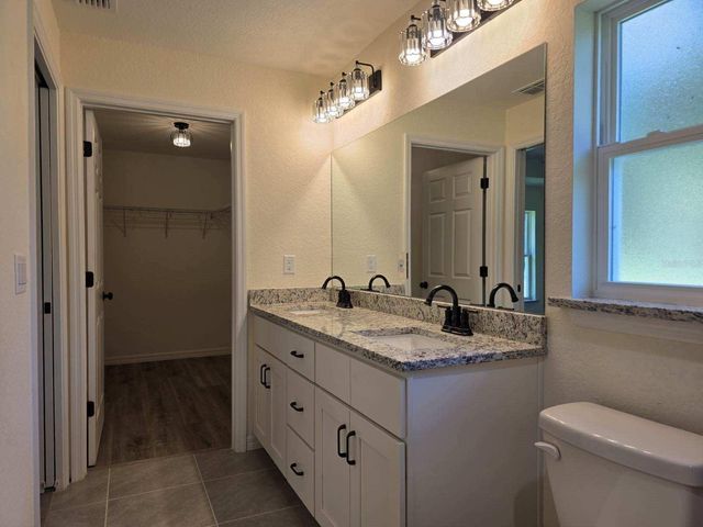 6 BAY PASS TERRACE, Ocklawaha, FL 32179