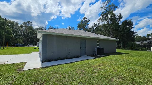 6 BAY PASS TERRACE, Ocklawaha, FL 32179
