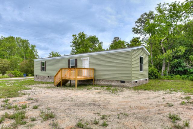 136 Carline Street, Gloverville, SC 29828