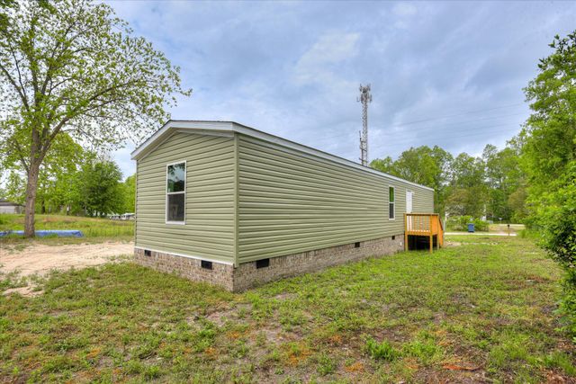 136 Carline Street, Gloverville, SC 29828