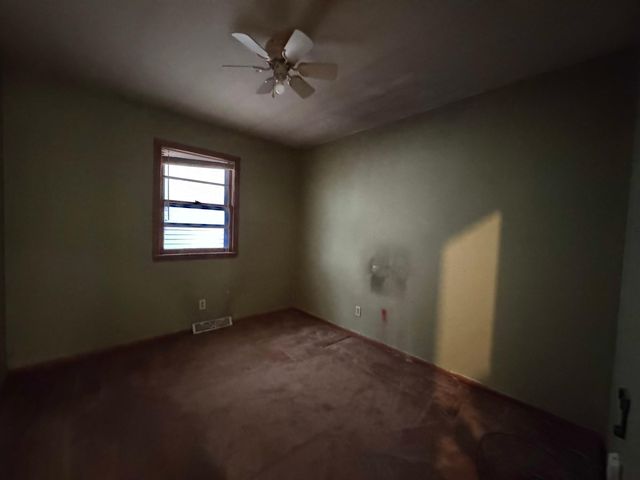 503 N 6th Street, Marshall, MN 56258