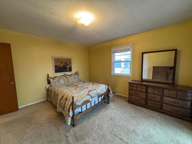 503 N 6th Street, Marshall, MN 56258