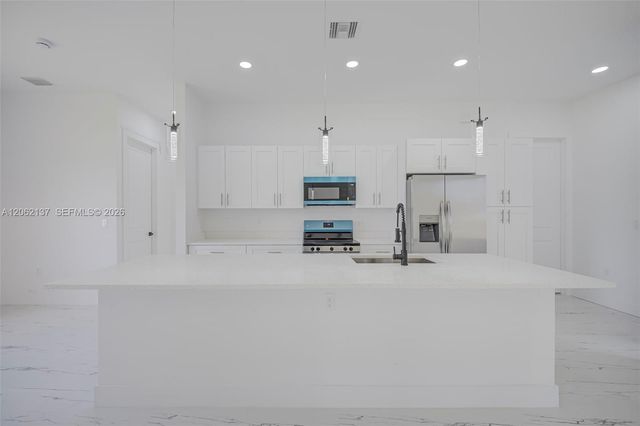466 Laconic Avenue, Lehigh Acres, FL 33974