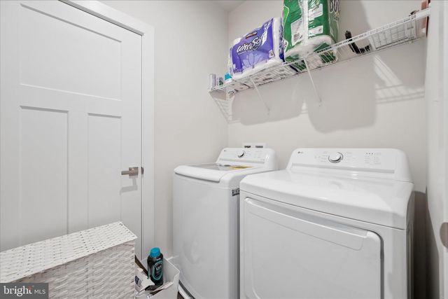 42587 PITLOCHRY TER, Sterling, VA 20166