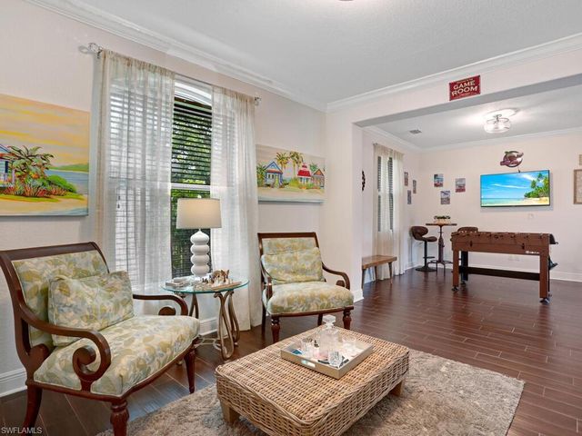 783 92nd AVE N, Naples, FL 34108