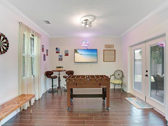 783 92nd AVE N, Naples, FL 34108