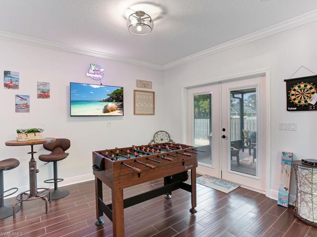 783 92nd AVE N, Naples, FL 34108