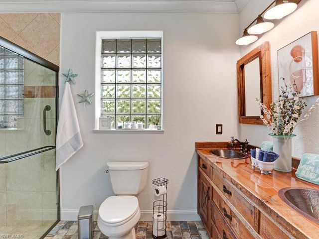 783 92nd AVE N, Naples, FL 34108