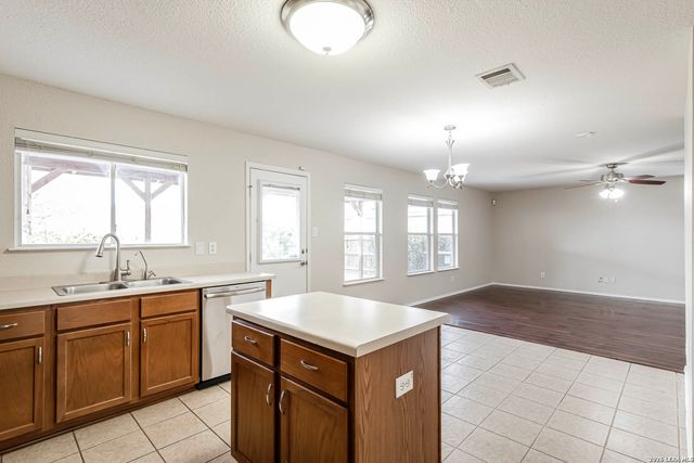 3734 Arrowwood, San Antonio, TX 78261