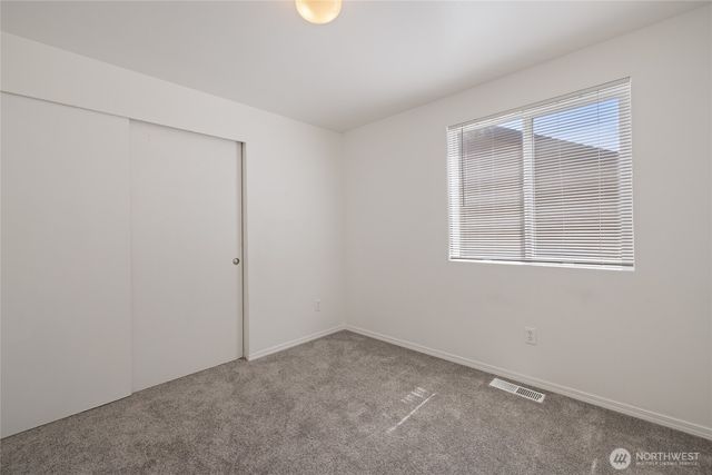 1214 S Cheyenne Court, Tacoma, WA 98405